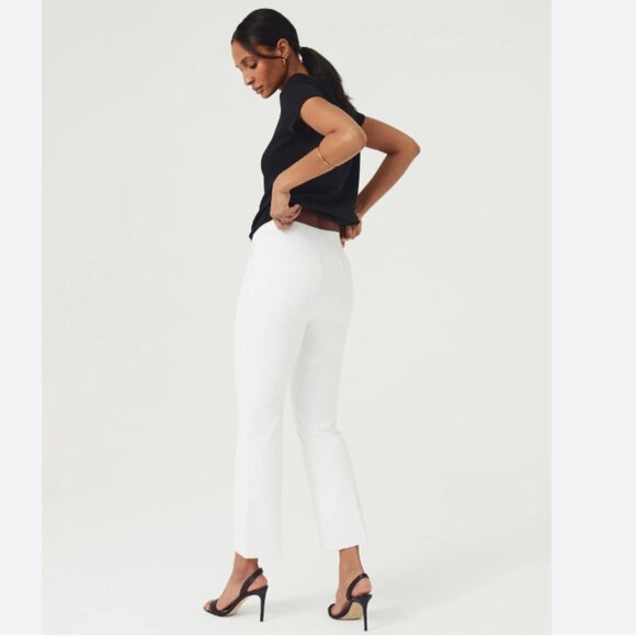 SPANX Women's White Straight Leg Pants - Picture 2 of 11